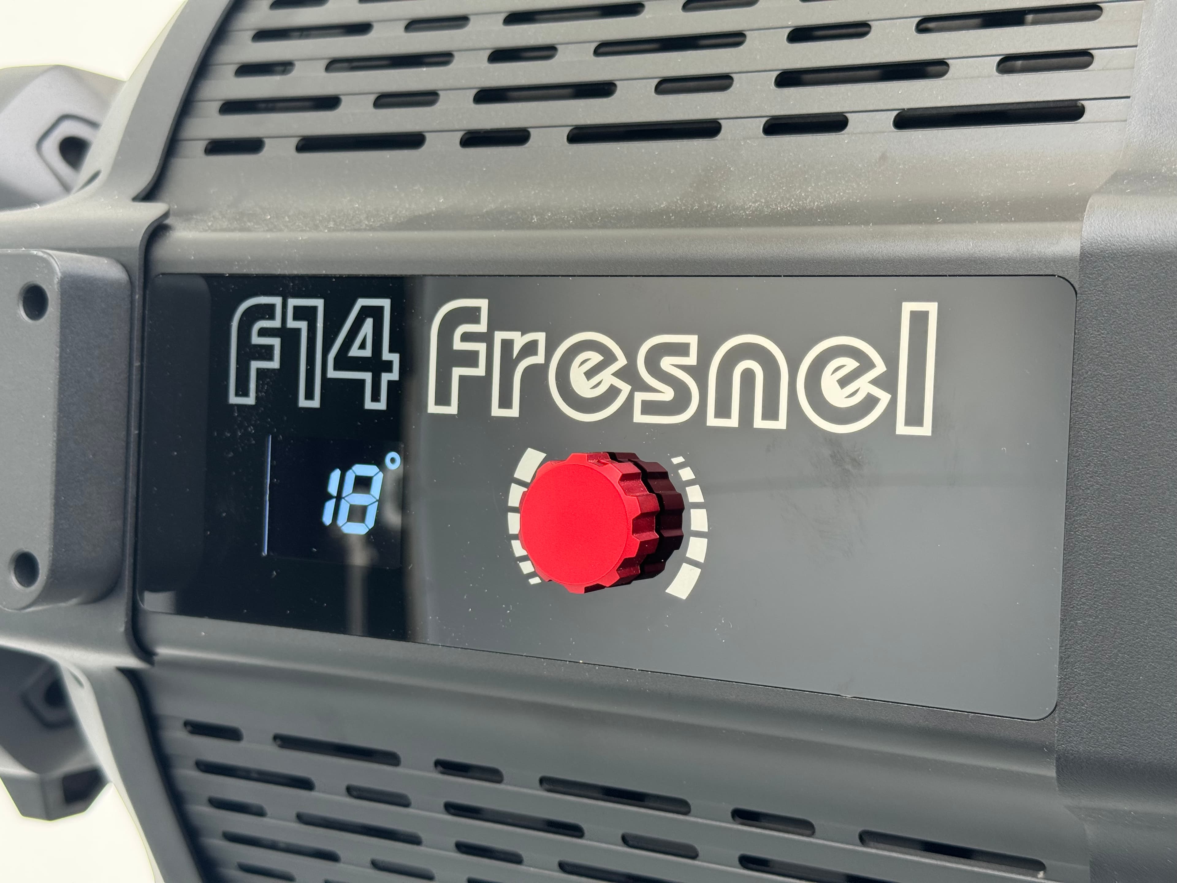 Aputure F14 Fresnel